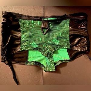 ISO ANY LIPSERVICE OR TRIPP SHORTS